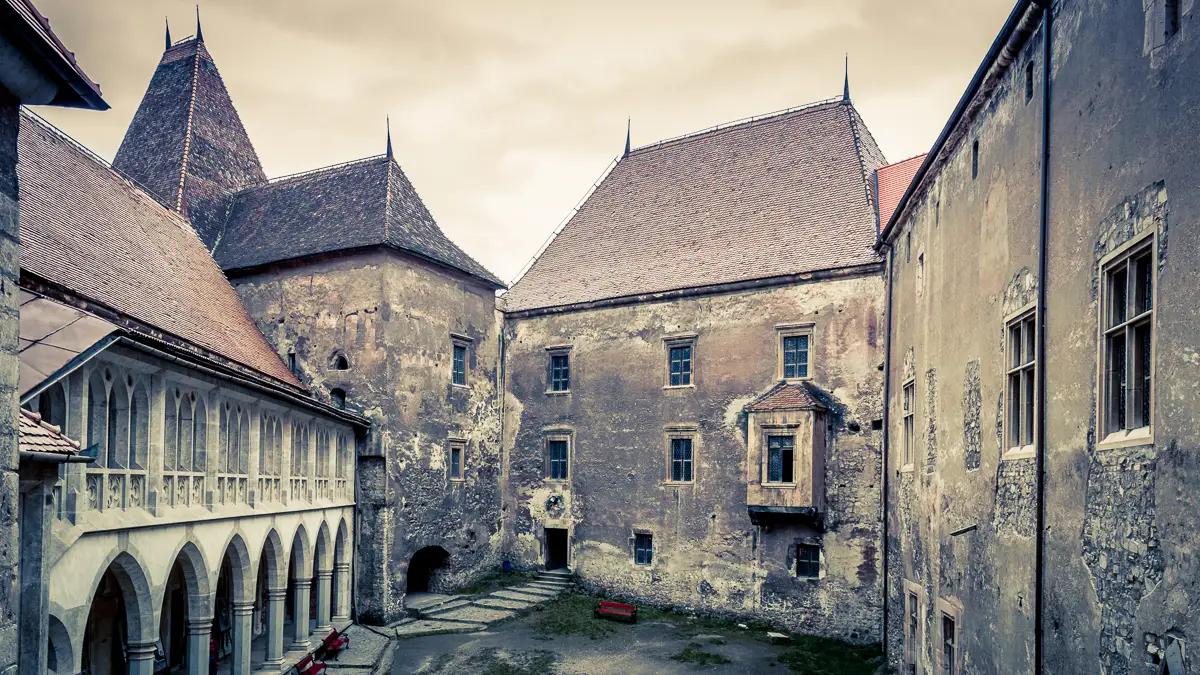 The Corvin Castle courtyard.