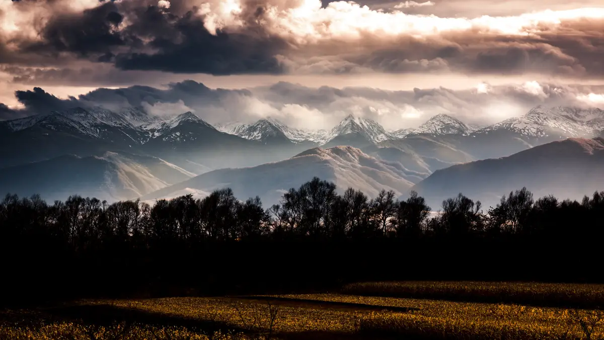 retezat mountains near hateg