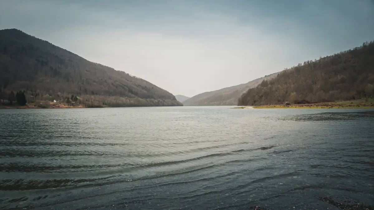 The Poiana Marului lake as seen from the village outskirts.