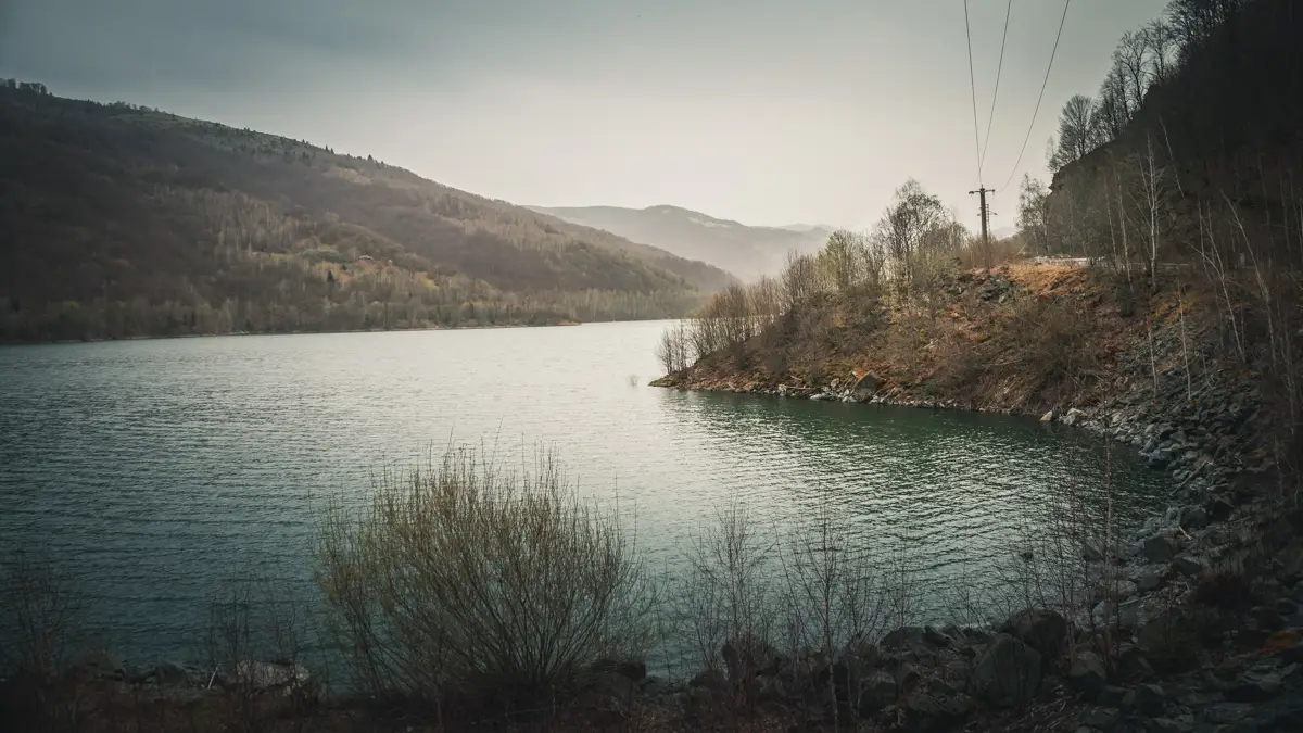 Lake Poiana Marului.