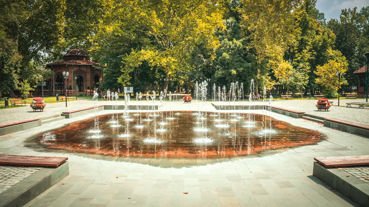 The fountains.